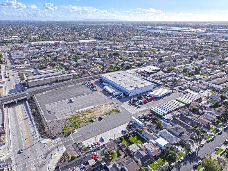 4739 Durfee Ave, Pico Rivera, CA for lease - Building Photo - Image 3 of 4