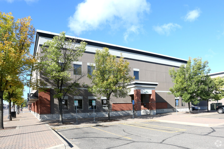 425 E Saint Germain St, Saint Cloud, MN for lease - Building Photo - Image 3 of 3