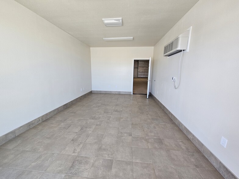 13472 Browns Valley Dr, Chico, CA for lease - Interior Photo - Image 3 of 5