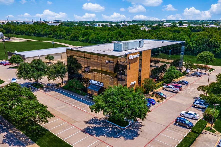 1510 N Hampton Rd, DeSoto, TX for lease - Building Photo - Image 2 of 4