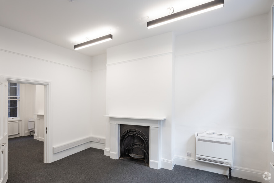 23-23A Great Queen St, London for lease - Interior Photo - Image 3 of 19