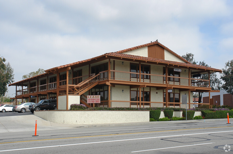 111 W Bastanchury Rd, Fullerton, CA for lease - Building Photo - Image 3 of 4