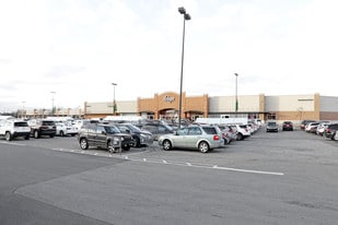 Card/21 Shoppes - Storefront Property