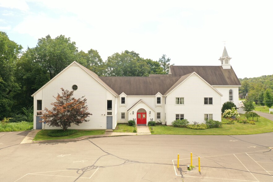 Middlefield Federated Church portfolio of 2 properties for sale on LoopNet.com - Building Photo - Image 2 of 45