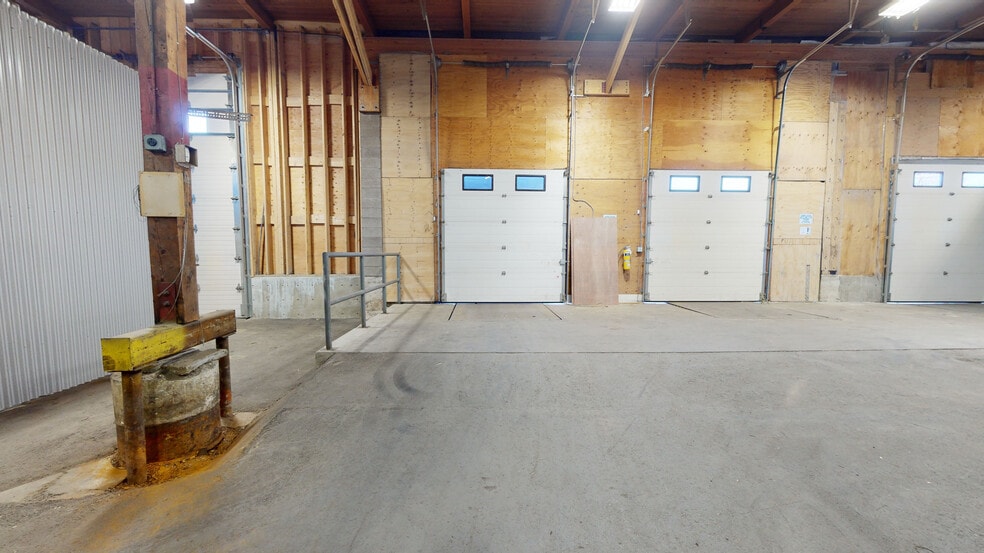 12140-12160 103A Av, Surrey, BC for lease - Matterport 3D Scan - Image 3 of 24