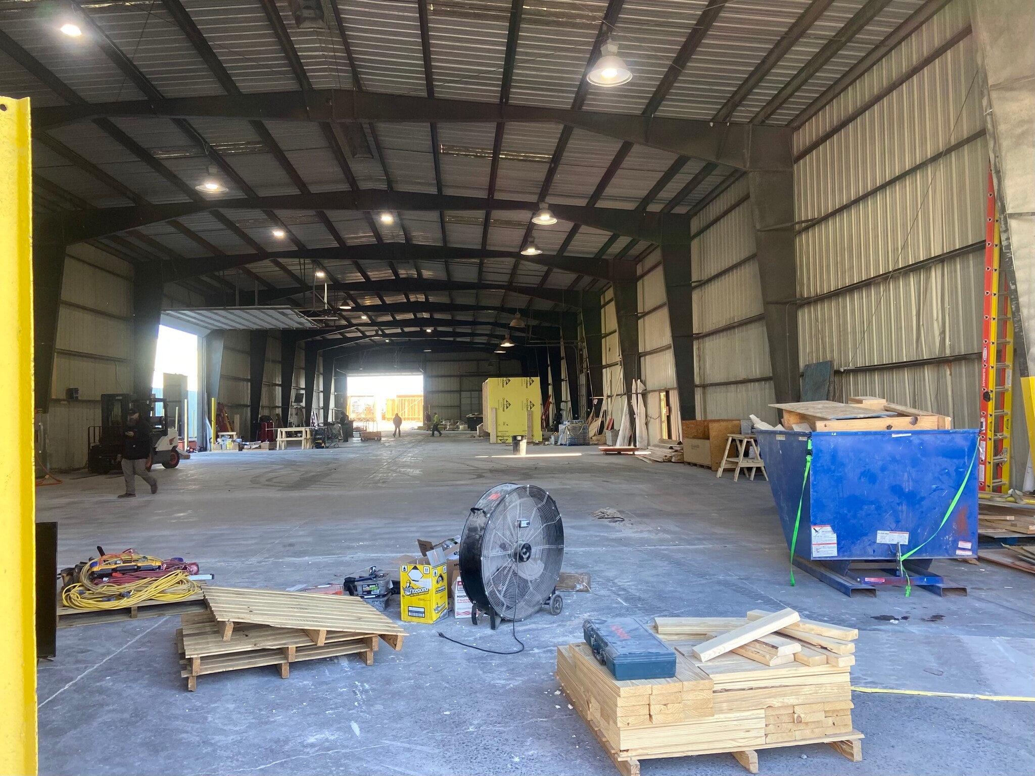 600 N Kent St, Winchester, VA for lease Interior Photo- Image 1 of 9