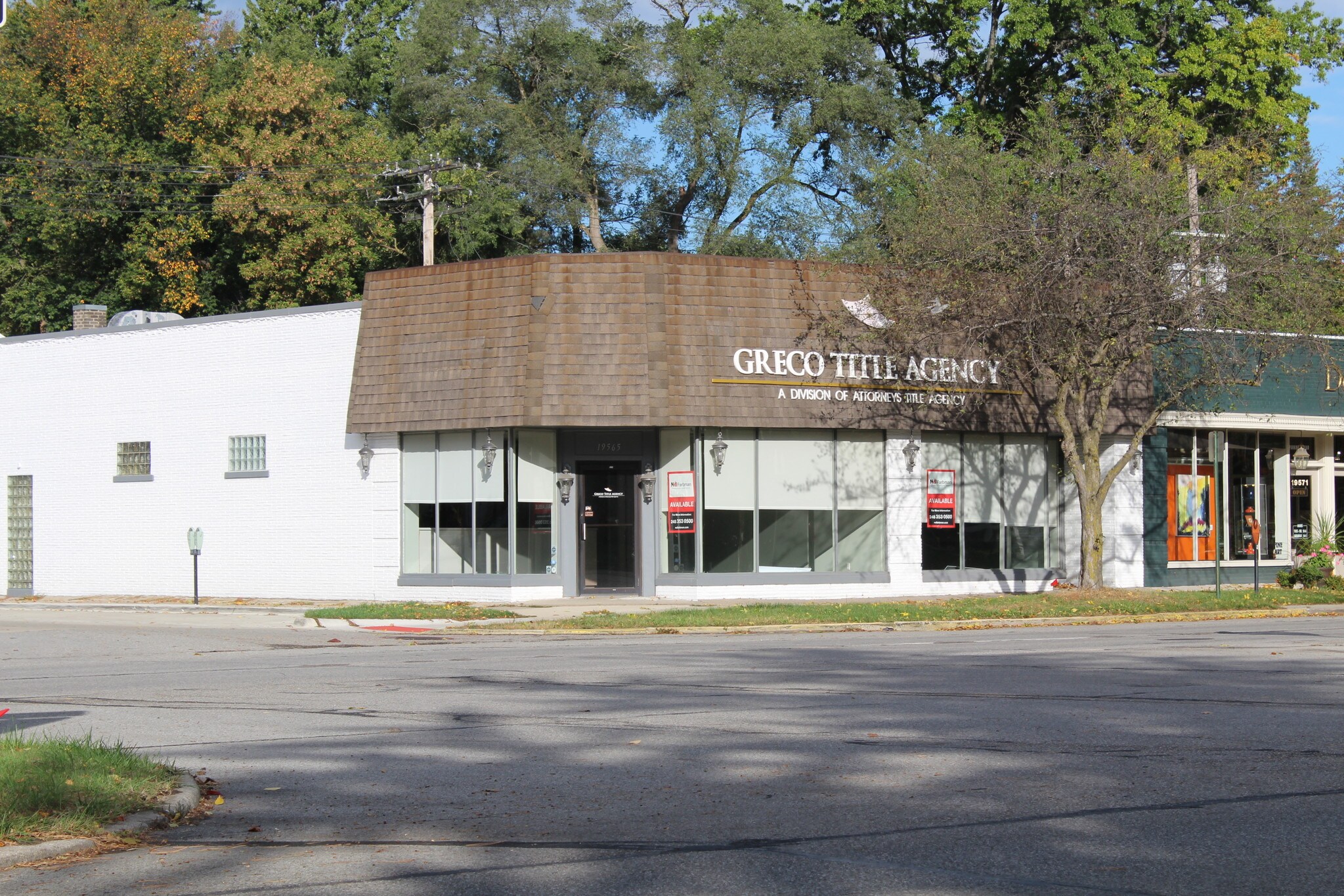 19565 Mack Ave, Grosse Pointe Woods, MI for sale Primary Photo- Image 1 of 1