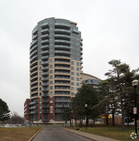 25 Fontenay Ct, Toronto, ON for lease - Building Photo - Image 2 of 5