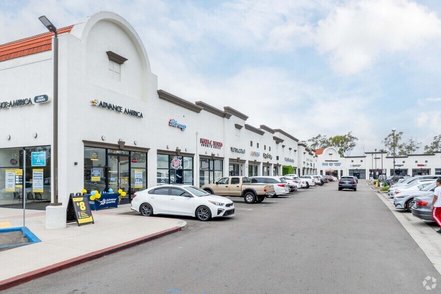 2321-2381 N Oxnard Blvd, Oxnard, CA for sale - Primary Photo - Image 1 of 1