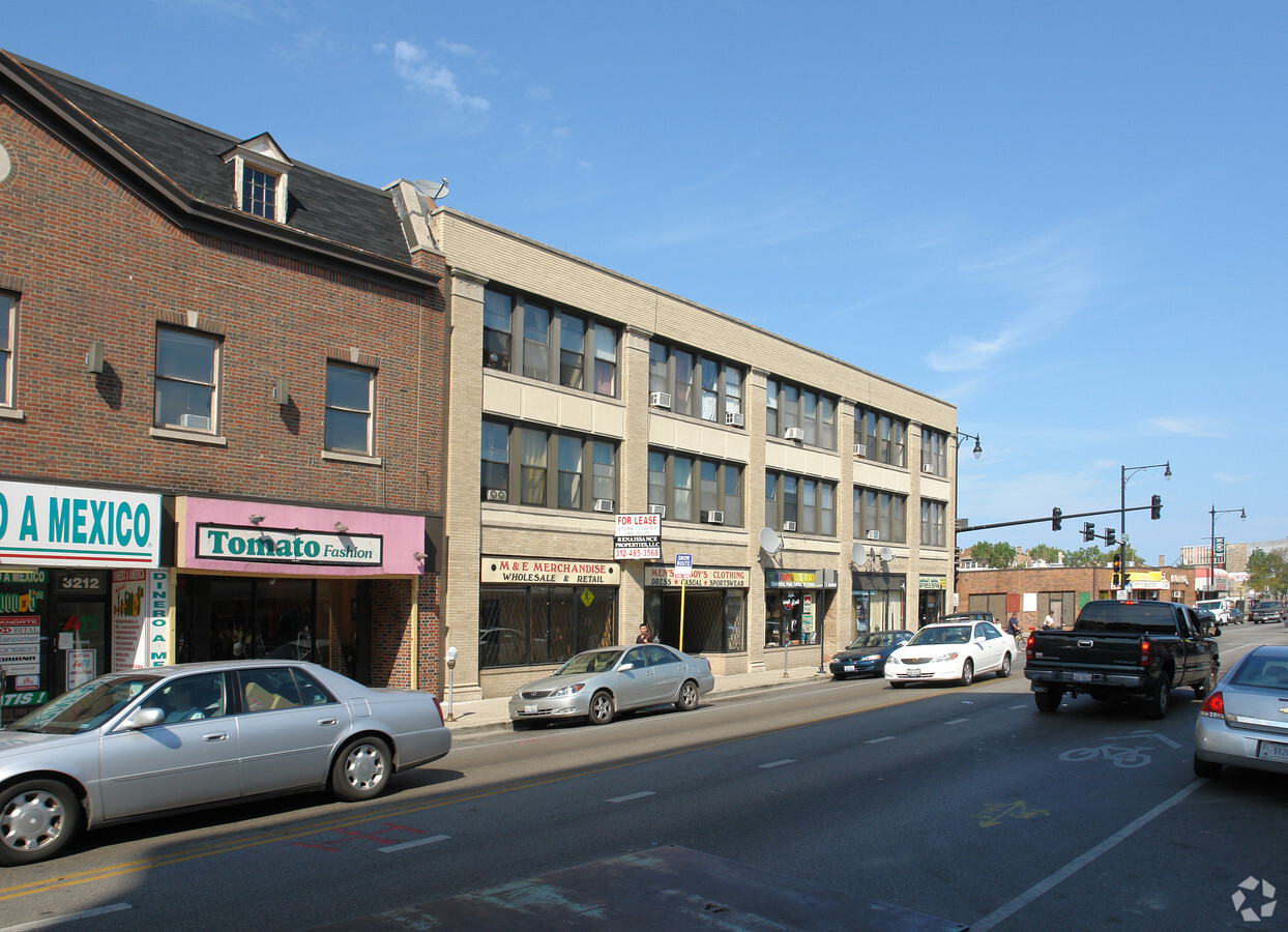 3200-3208 W Lawrence Ave, Chicago, IL 60625 | LoopNet