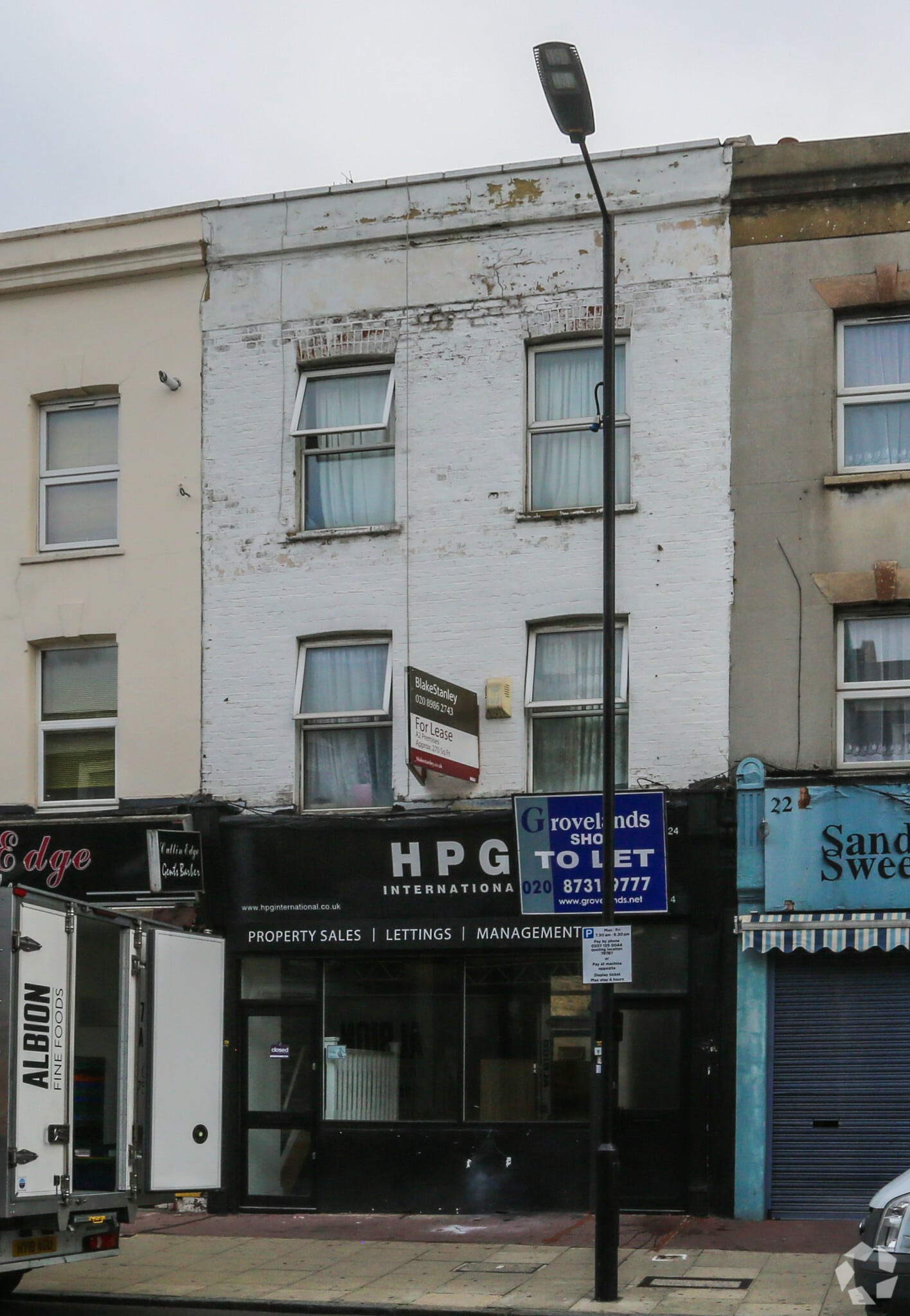 24 Chatsworth Rd, London for sale Primary Photo- Image 1 of 1