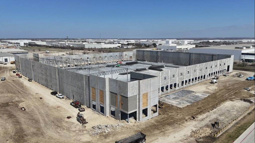 7901 South Fwy, Fort Worth, TX for lease Building Photo- Image 1 of 4