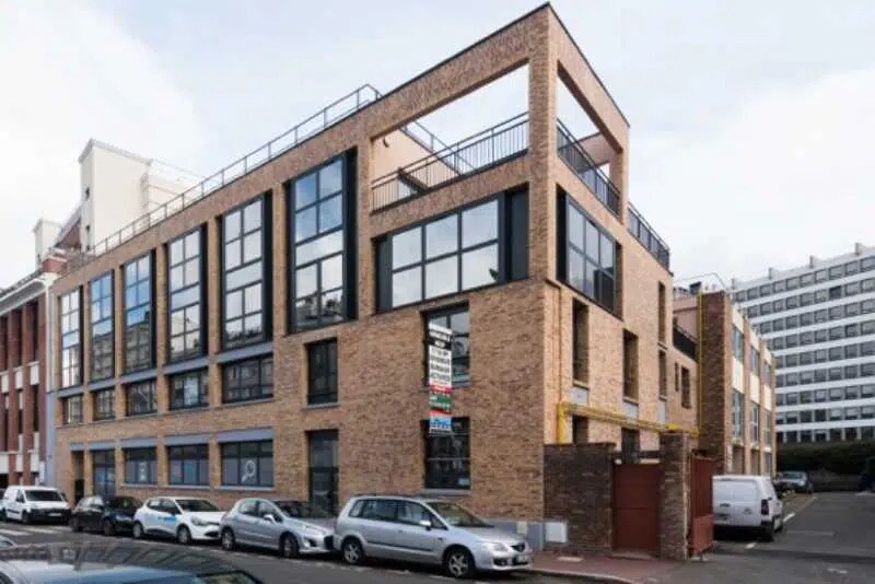 Flex in Montrouge for lease Building Photo- Image 1 of 12