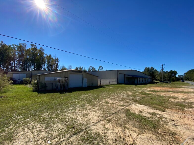 47 Alabama St, Denton, GA 31532