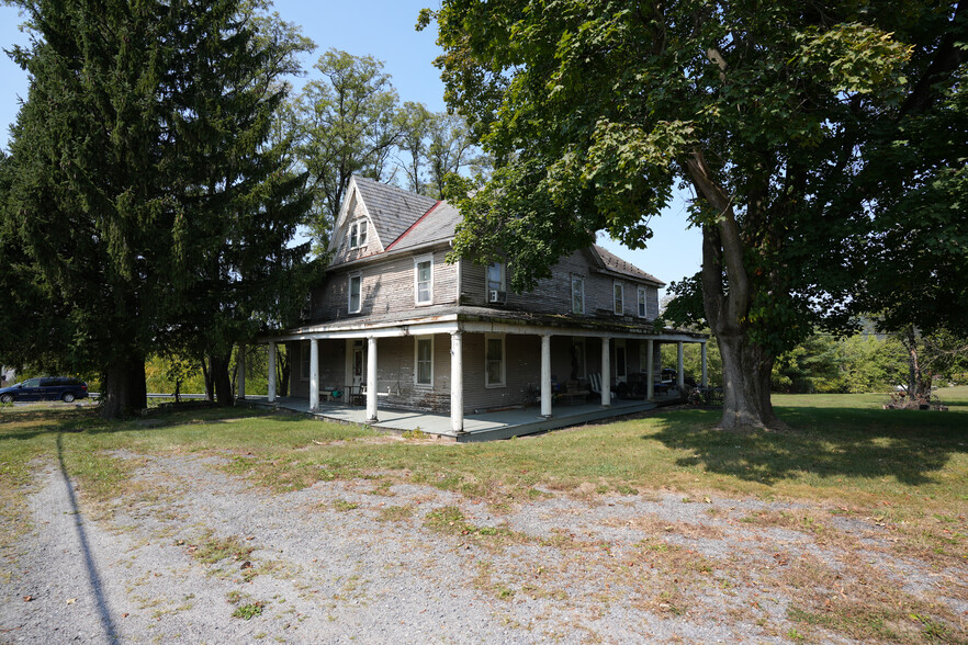 1868 Blakeslee Boulevard Dr E, Lehighton, PA for sale - Primary Photo - Image 1 of 23