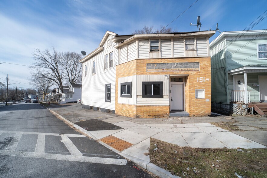 151 Oak St, Syracuse, NY for sale - Primary Photo - Image 1 of 1