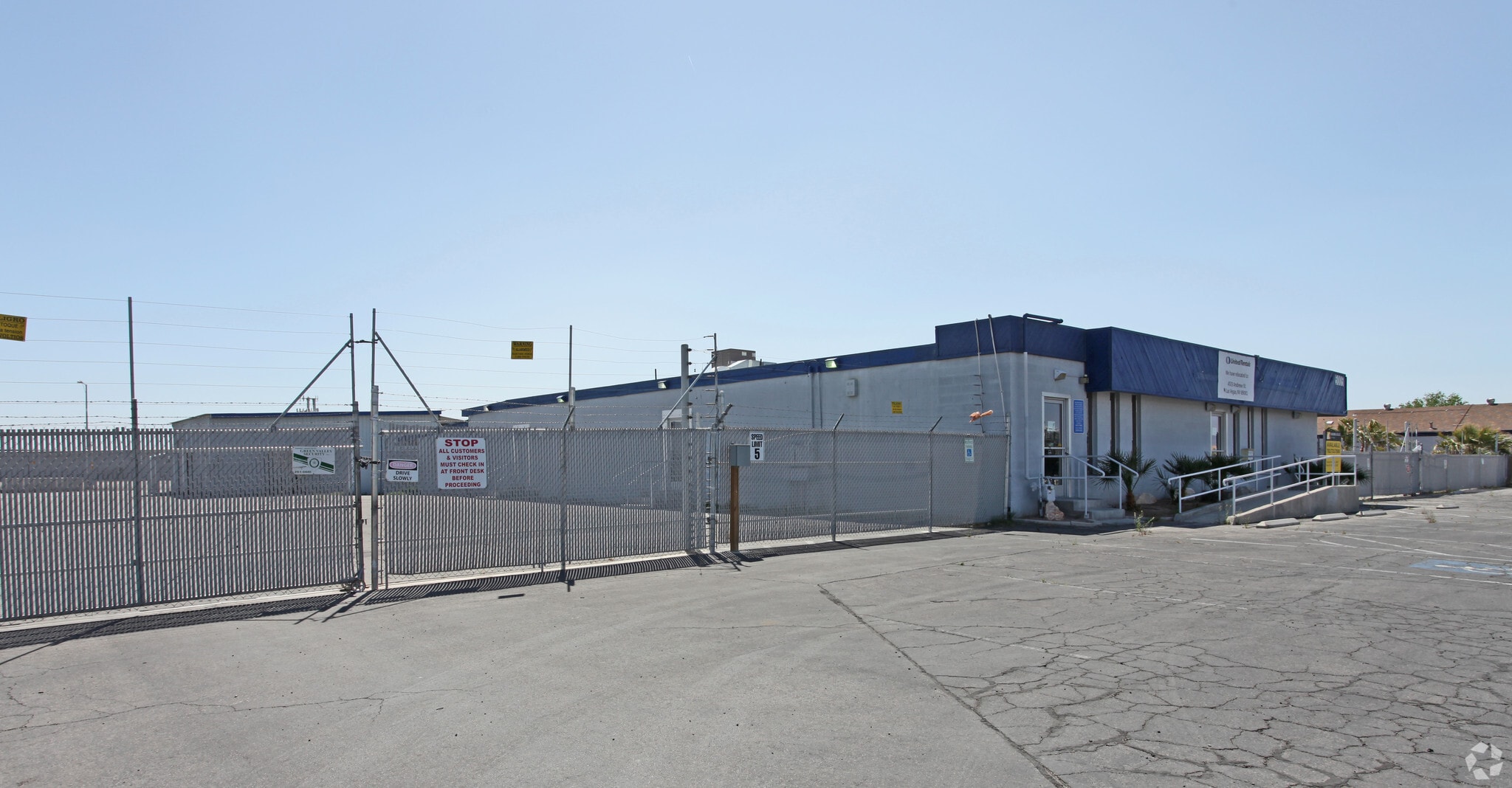 5005 E Carey Ave, Las Vegas, NV for lease Building Photo- Image 1 of 5