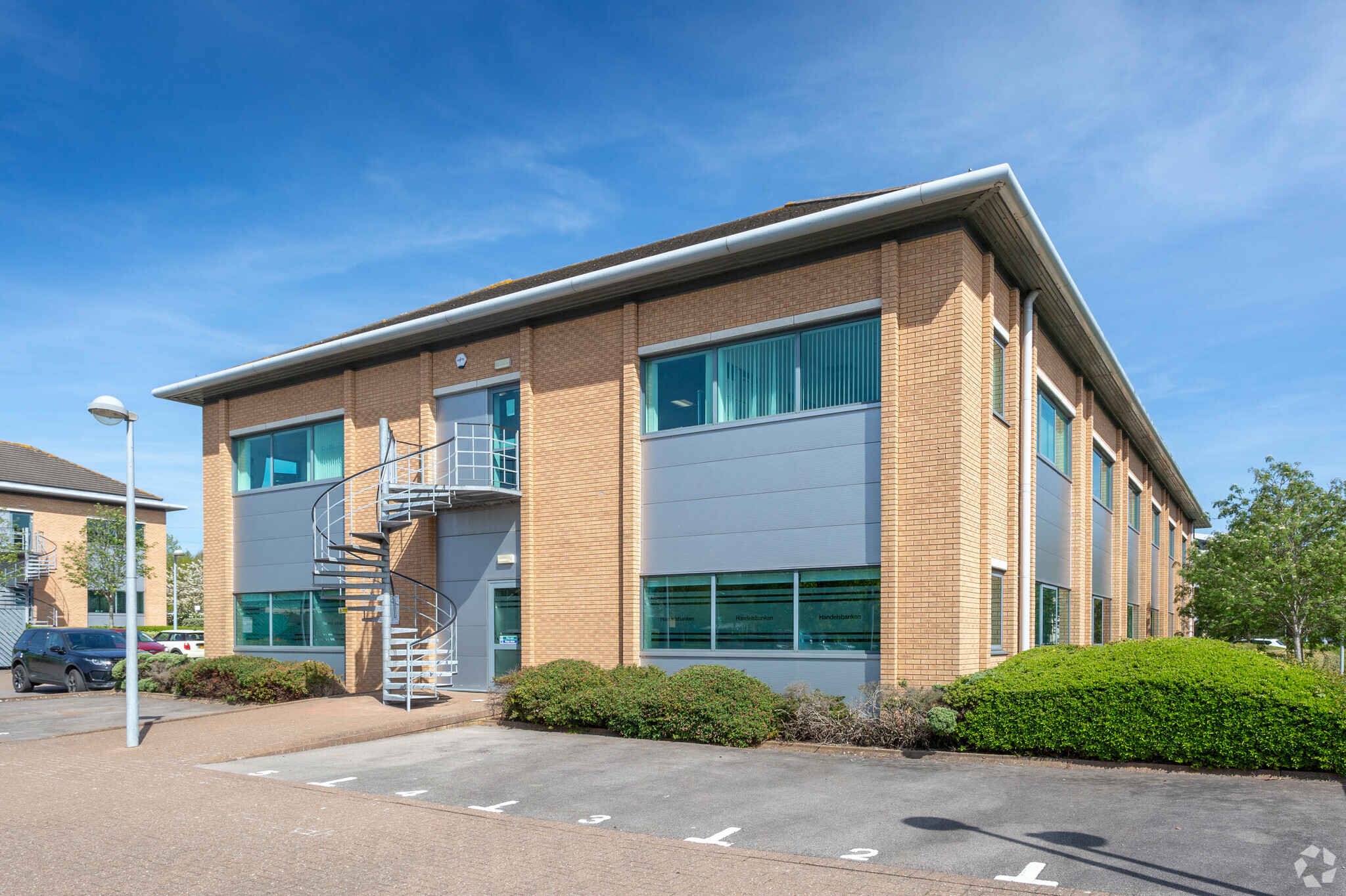 Park Ave, Almondsbury for sale Primary Photo- Image 1 of 1