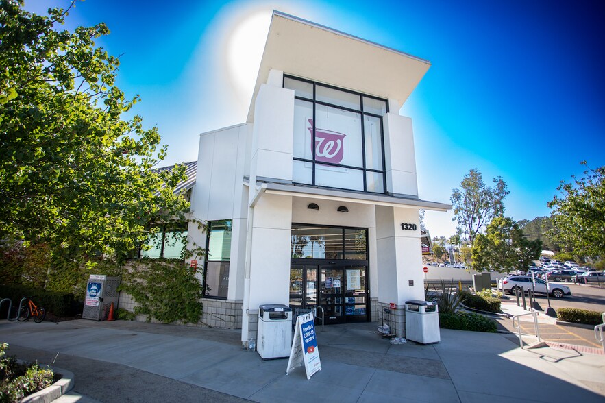 1320 Encinitas Blvd, Encinitas, CA 92024