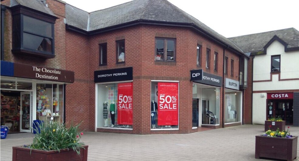 26-44 Chapel Street portfolio of 4 properties for sale on LoopNet.com - Primary Photo - Image 3 of 4