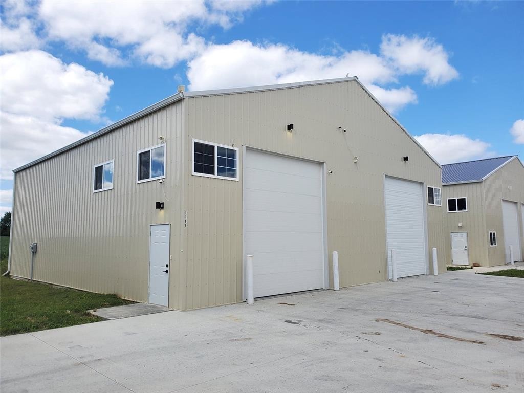 1186 Capital Dr SW, Cedar Rapids, IA for sale Primary Photo- Image 1 of 1