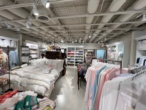 26 E Andrews Dr, Atlanta, GA for lease Interior Photo- Image 2 of 5