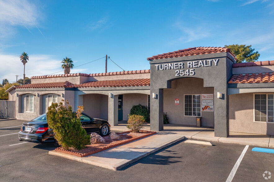 2545 S Torrey Pines Dr, Las Vegas, NV for lease - Building Photo - Image 3 of 26