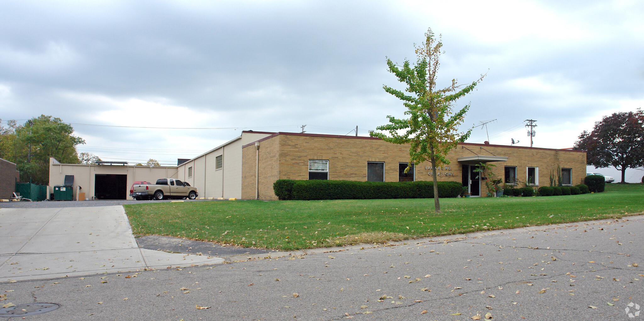 2560 Lance Dr, Dayton, OH for sale Primary Photo- Image 1 of 1