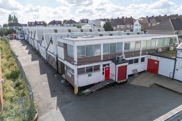 Edgware Rd, London for sale - Building Photo - Image 2 of 14