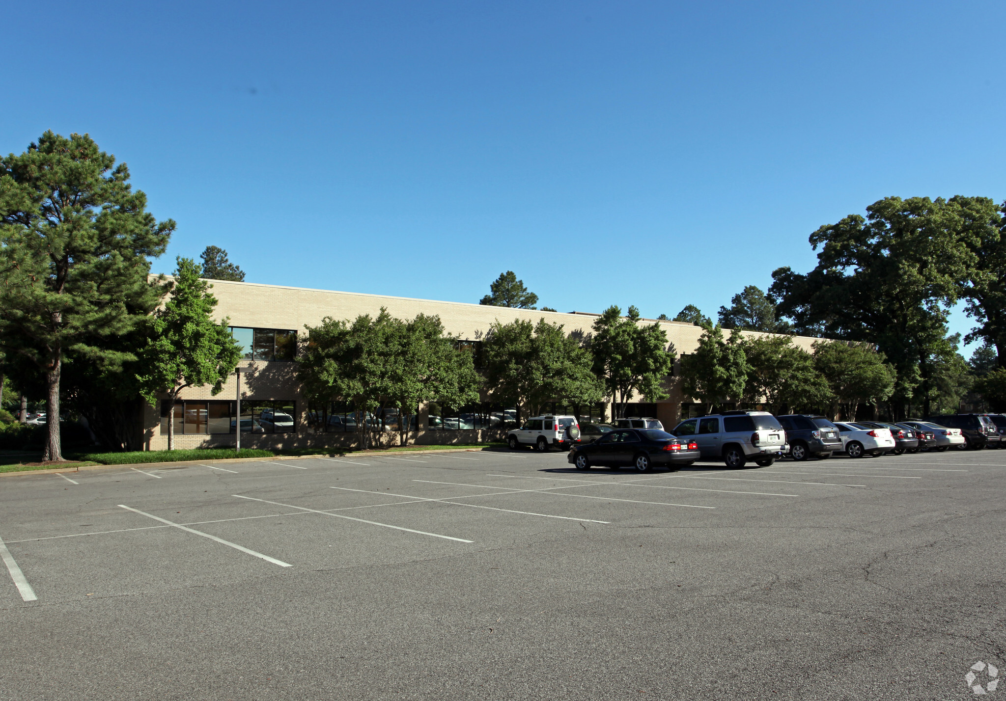 871 Ridgeway Loop Rd, Memphis, TN for lease Primary Photo- Image 1 of 4