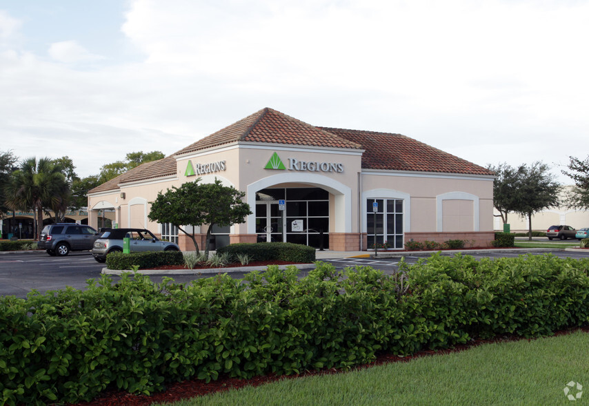 1425 E Venice Ave, Venice, FL for lease - Primary Photo - Image 1 of 3