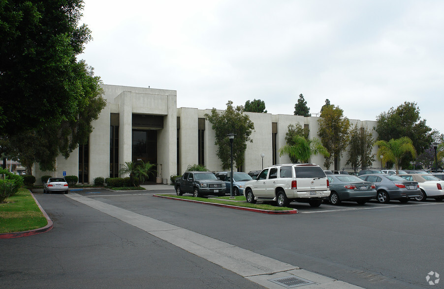 5471 La Palma Ave, La Palma, CA for lease - Building Photo - Image 3 of 9