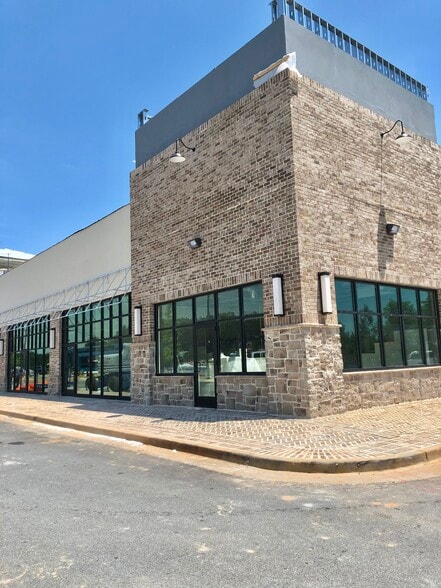 8186 Veterans Pky, Columbus, GA for sale - Building Photo - Image 1 of 1