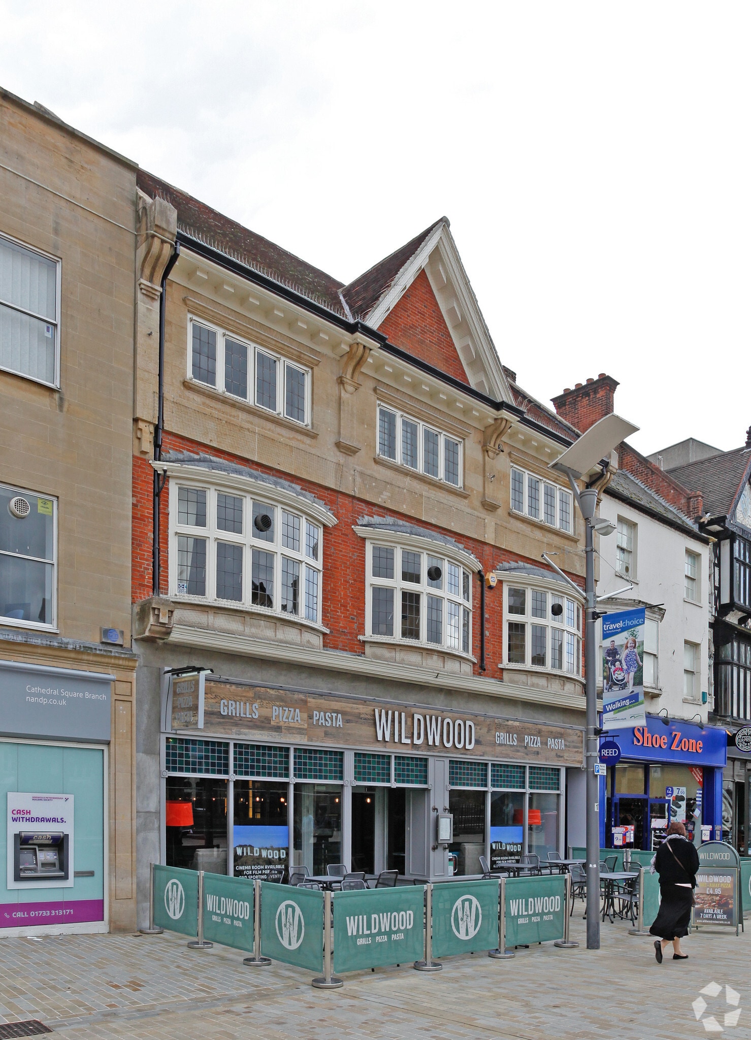 6-6A Cathedral Sq, Peterborough for sale Primary Photo- Image 1 of 1