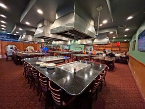 2345 Foothill Blvd, La Verne, CA for lease Interior Photo- Image 1 of 5