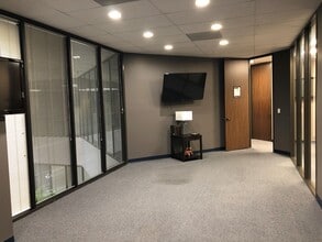 10701 Corporate Dr, Stafford, TX for lease Building Photo- Image 2 of 2