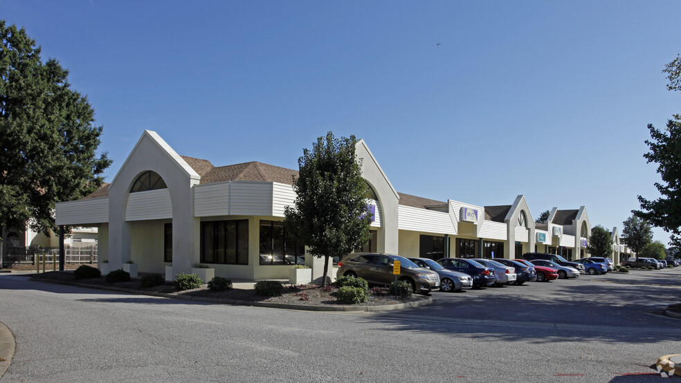 4668 Pembroke Blvd, Virginia Beach, VA for lease - Building Photo - Image 1 of 6