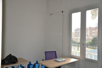Office in Courbevoie for lease Interior Photo- Image 2 of 3