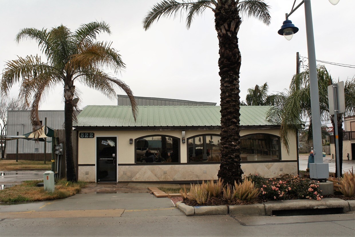 822 Clear Lake Rd, Clear Lake Shores, TX for sale Primary Photo- Image 1 of 1