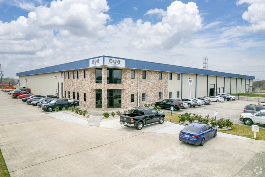 4433 South Dr, Houston, TX for lease - Building Photo - Image 1 of 5