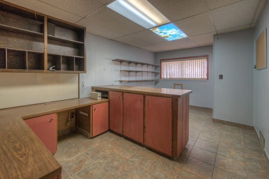 22540 US Highway 160, Walsenburg, CO for sale - Interior Photo - Image 3 of 59