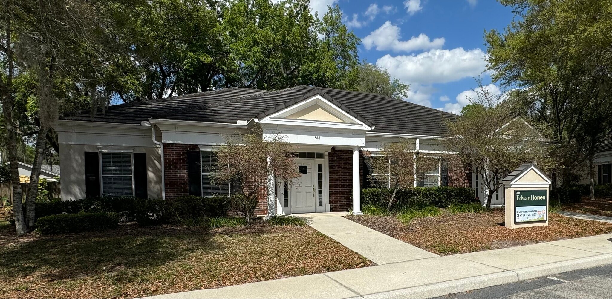 344-350 E Bloomingdale Ave, Brandon, FL for sale Building Photo- Image 1 of 1