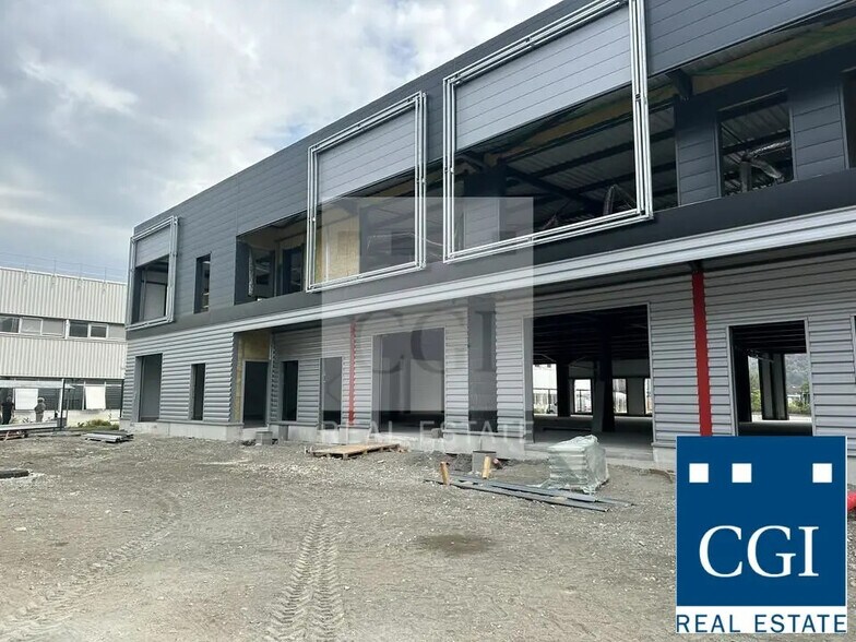 Flex in Fontanil-Cornillon for lease - Construction Photo - Image 2 of 5