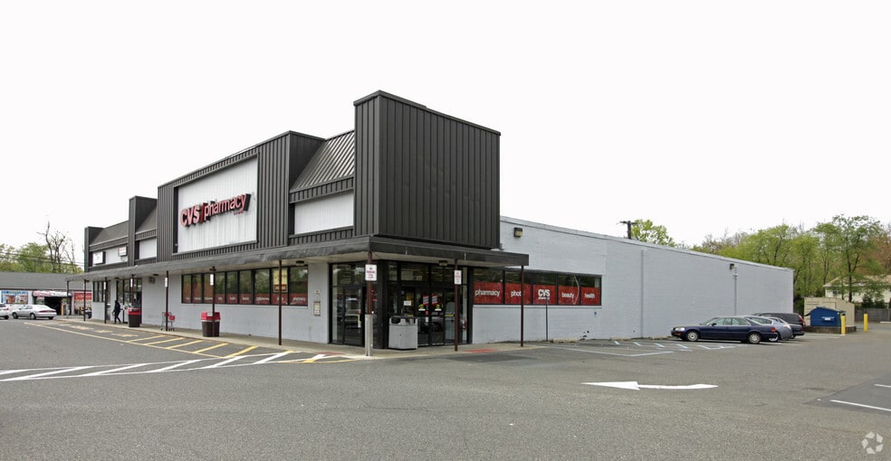 2310-2332 Plainfield Ave, South Plainfield, NJ for sale - Building Photo - Image 1 of 1