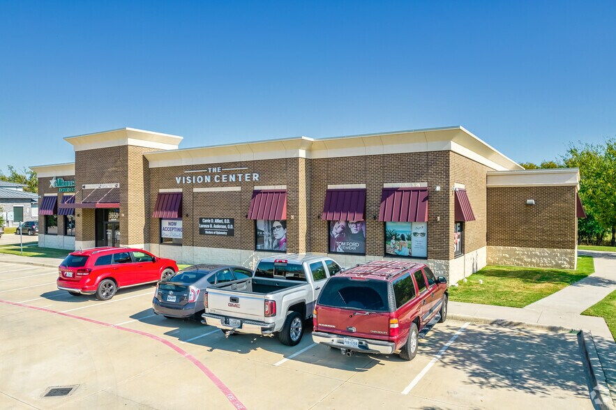 1650 N Lake Forest Dr, McKinney, TX for lease - Building Photo - Image 1 of 4