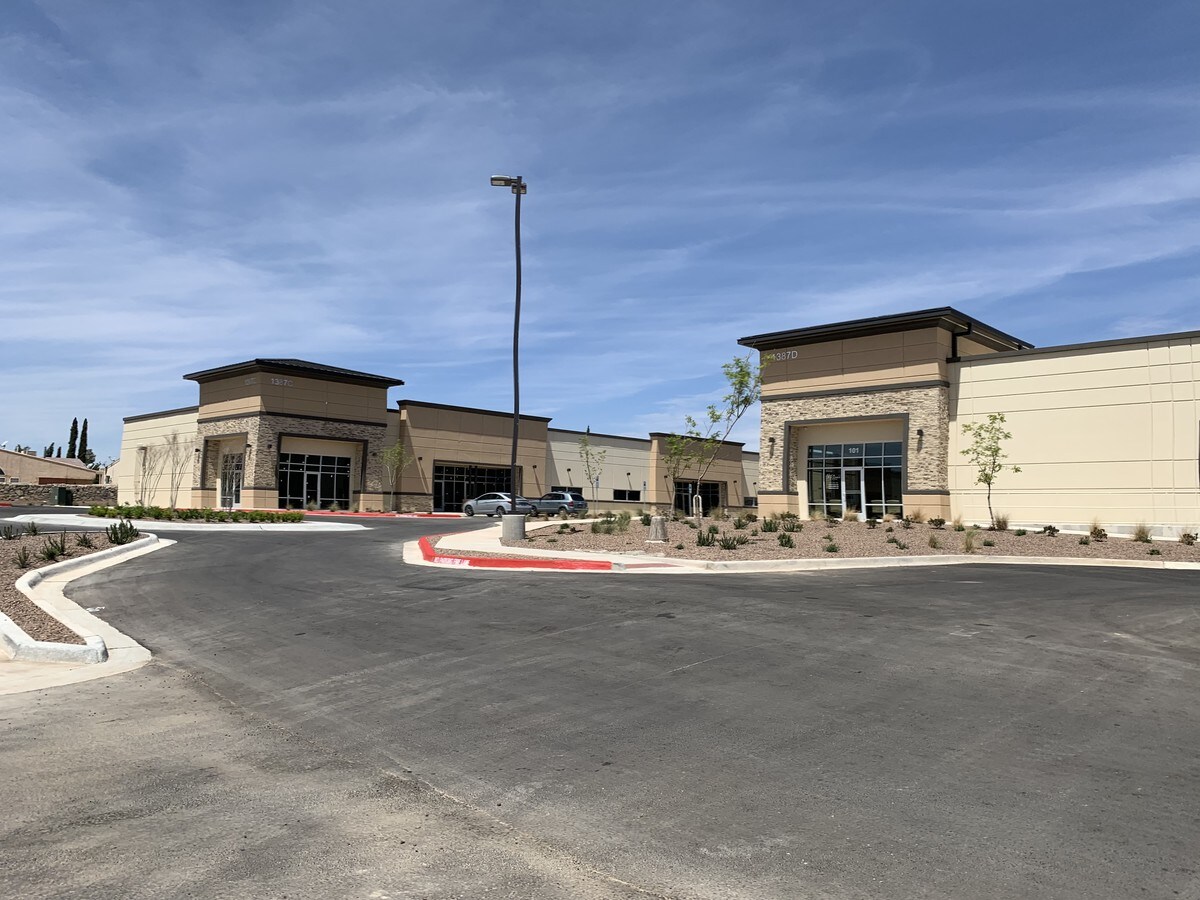 1387 Dieter Dr, El Paso, TX 79936