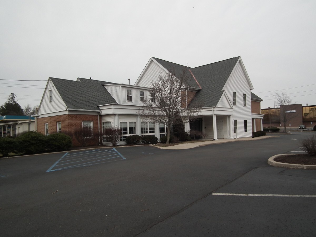 789 Farnsworth Ave, Bordentown, NJ 08505