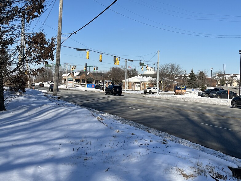 3301 Calumet Ave, Valparaiso, IN for sale - Other - Image 2 of 11