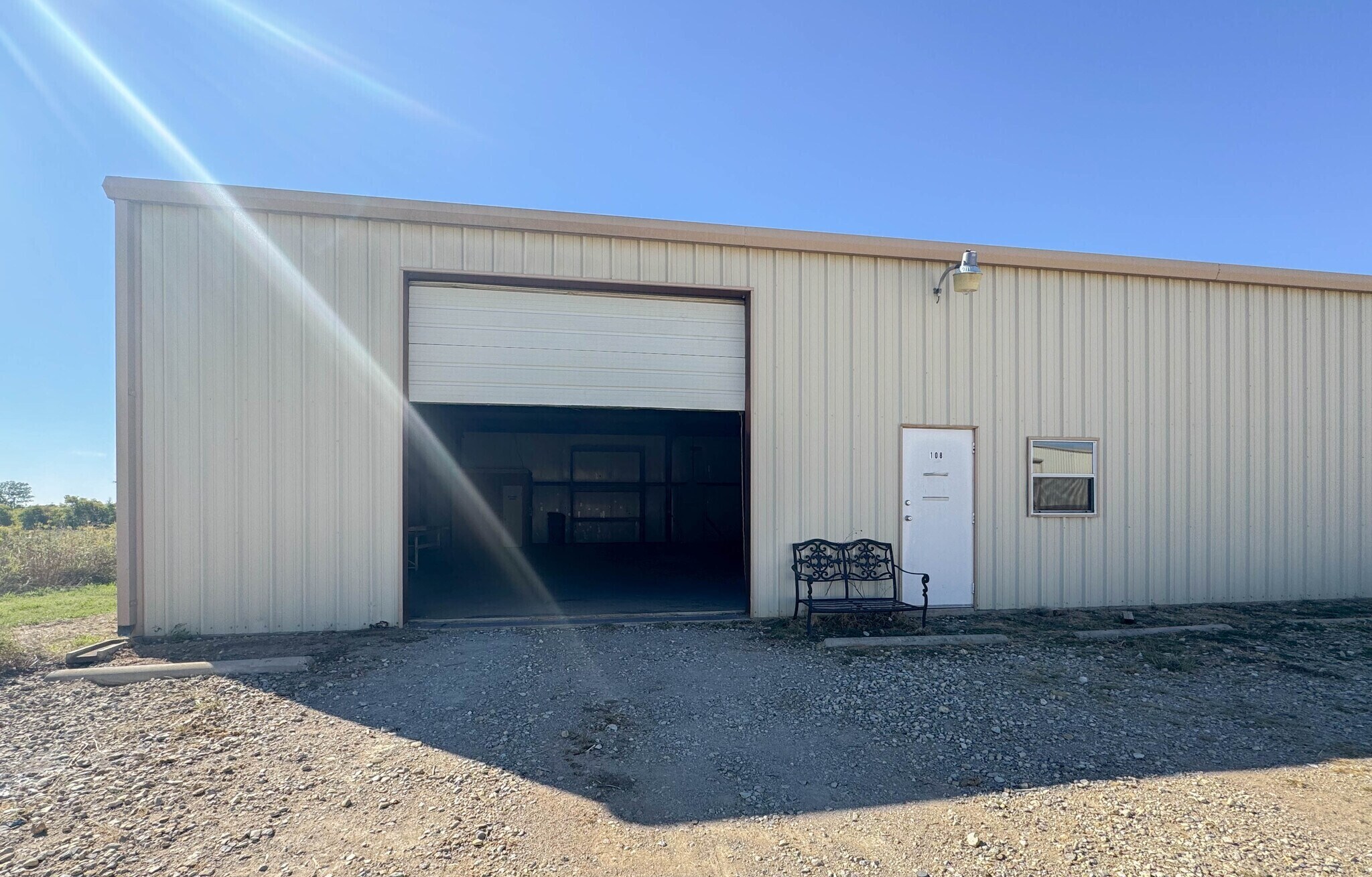 900 Utility Rd, Sanger, TX for lease Building Photo- Image 1 of 9