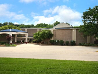 1701 J David Jones Pky, Springfield, IL for sale - Building Photo - Image 1 of 1